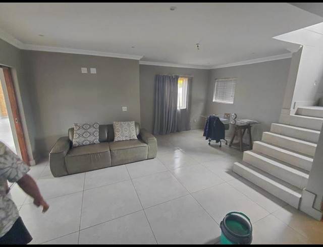 3 BEDROOM HOUSE FOR SALE IN MONTANA